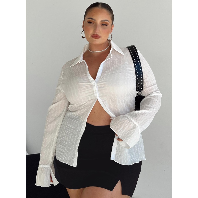 Chrisley Shirt White Curve