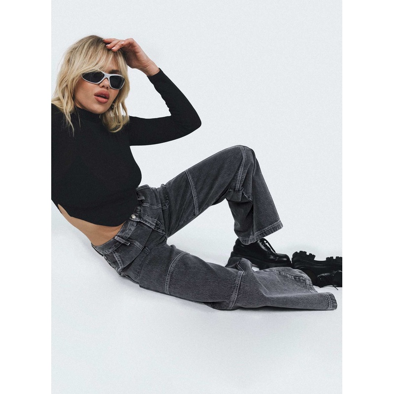 Carlia Mid Rise Jeans Grey