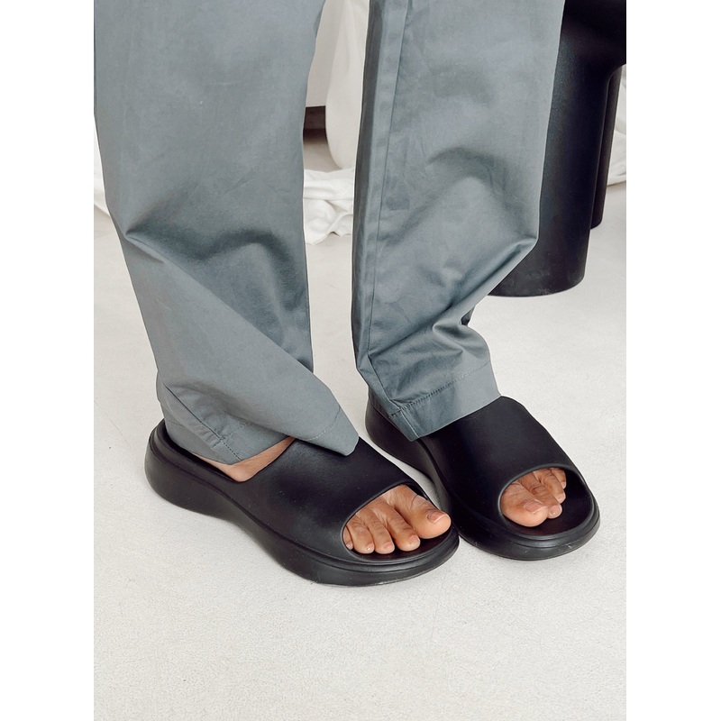 Havana Slides Black