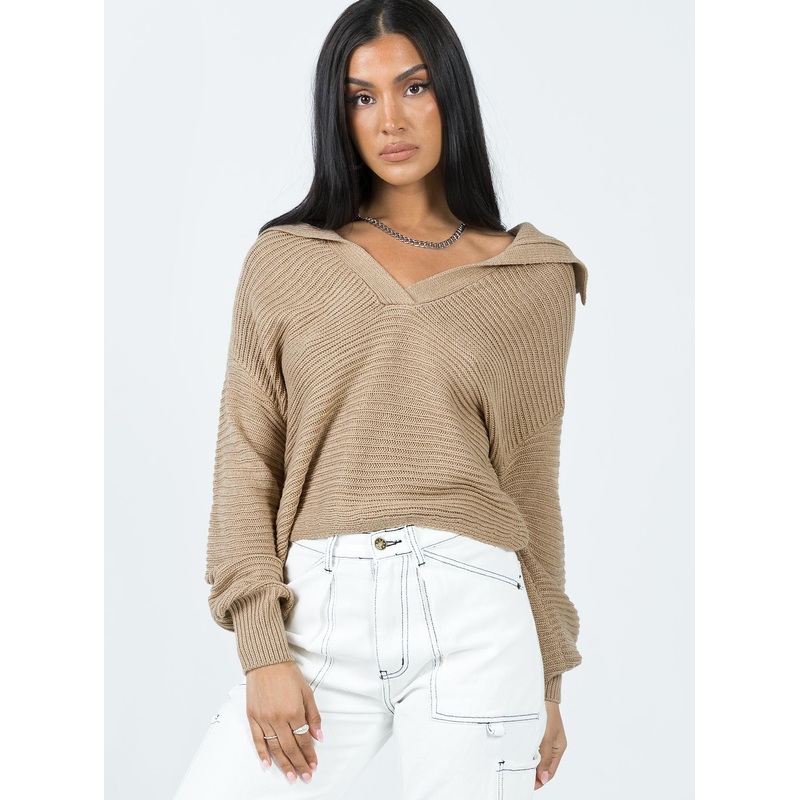 Brihni Oversized Knit Sweater Beige