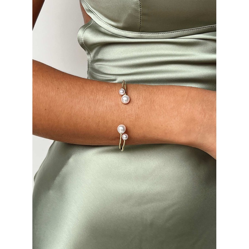 Calloway Pearl Cuff Gold