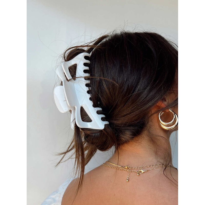 Erma Hair Clip White