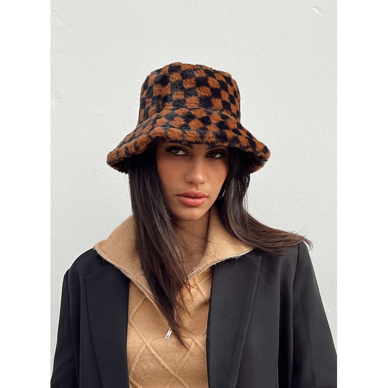 Elias Hat Dark Brown / Black