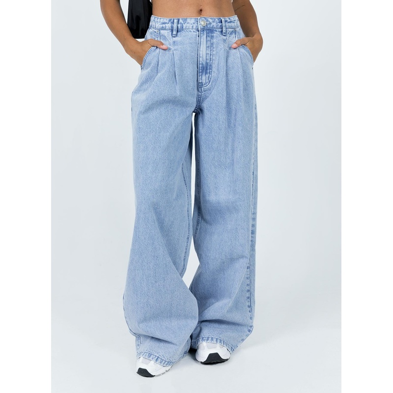 Bakali Wide Leg Jeans Light Wash