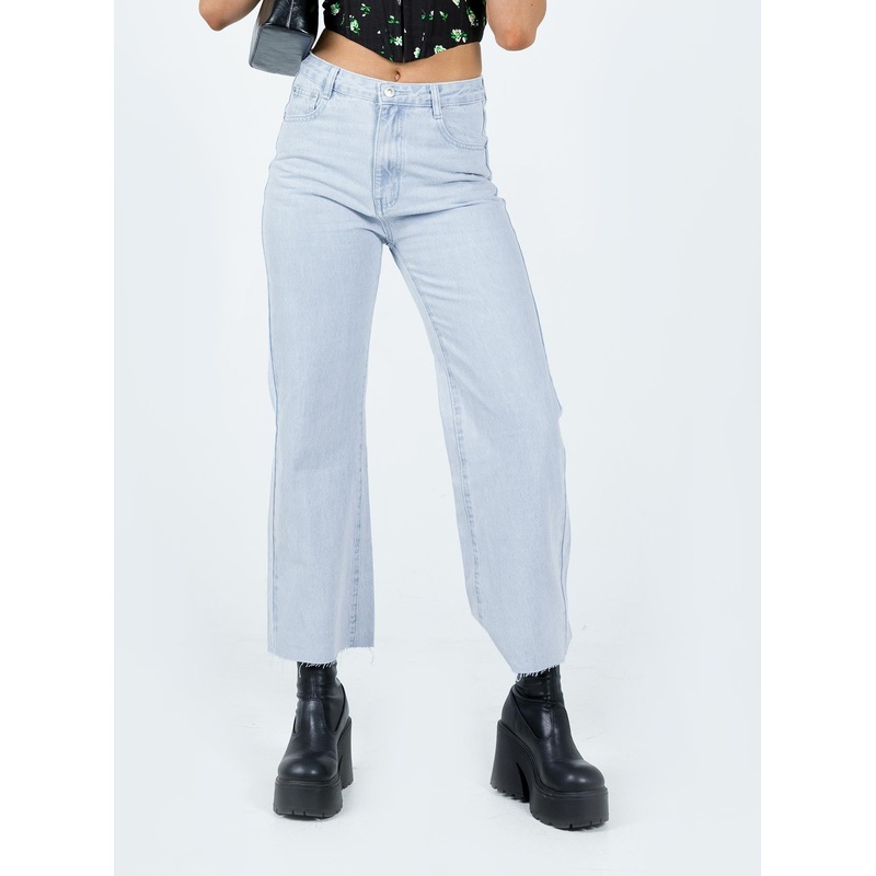 Boundless Denim Jeans Light Wash
