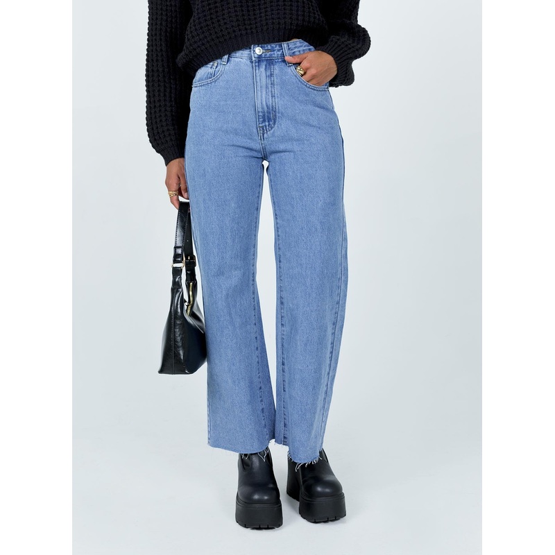 Boundless Denim Jeans Mid Wash