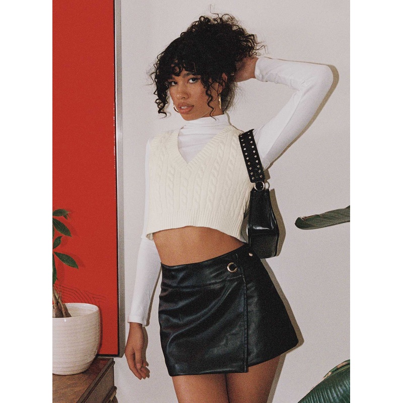 Motel Rolo Skirt PU Black
