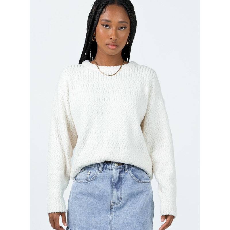 Highview Boucle Sweater White