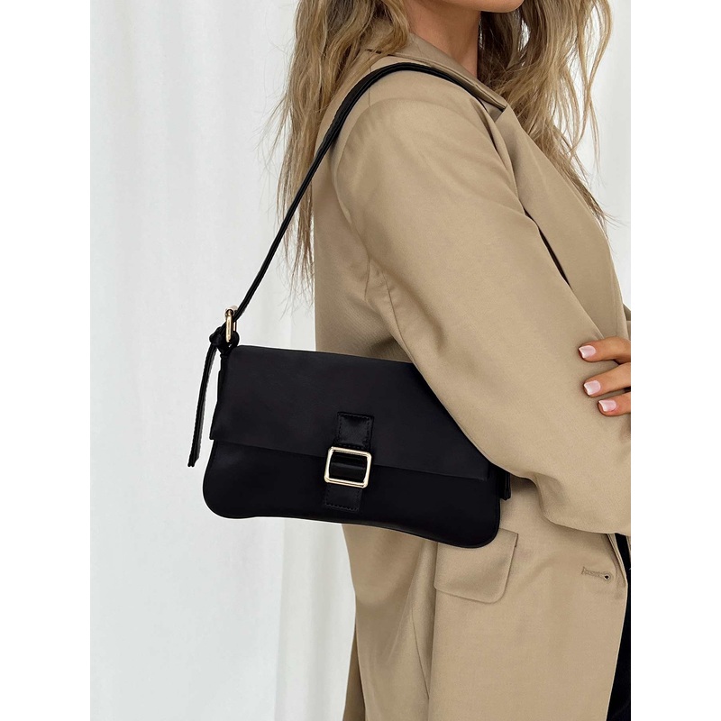 Jarvik Shoulder Bag Black