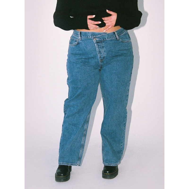 Holly Asymmetric Straight Leg Jean Denim Curve