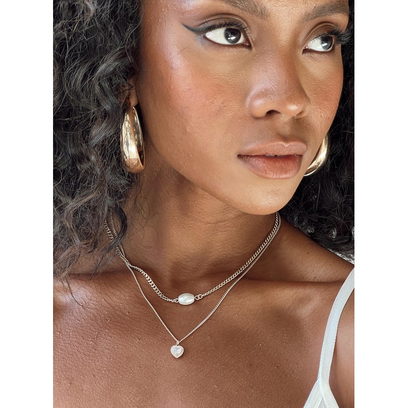 Hold Me Close Necklace Set Gold