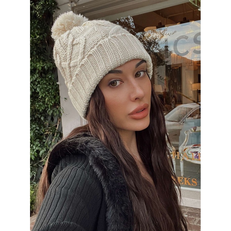 Mayla Beanie Beige