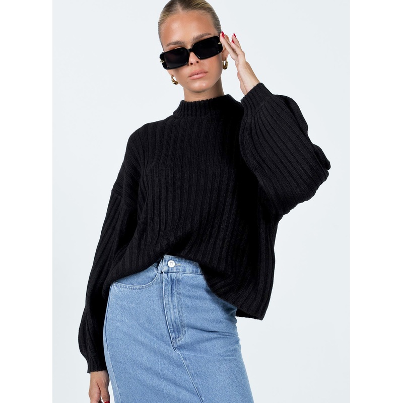 Innerbloom Oversized Sweater Black