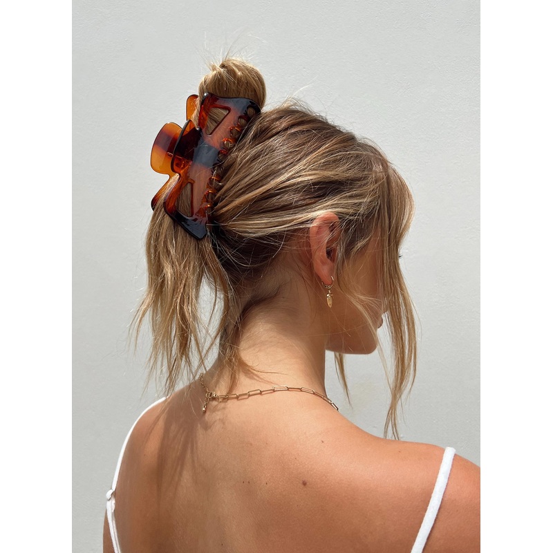 Erma Hair Clip Tort