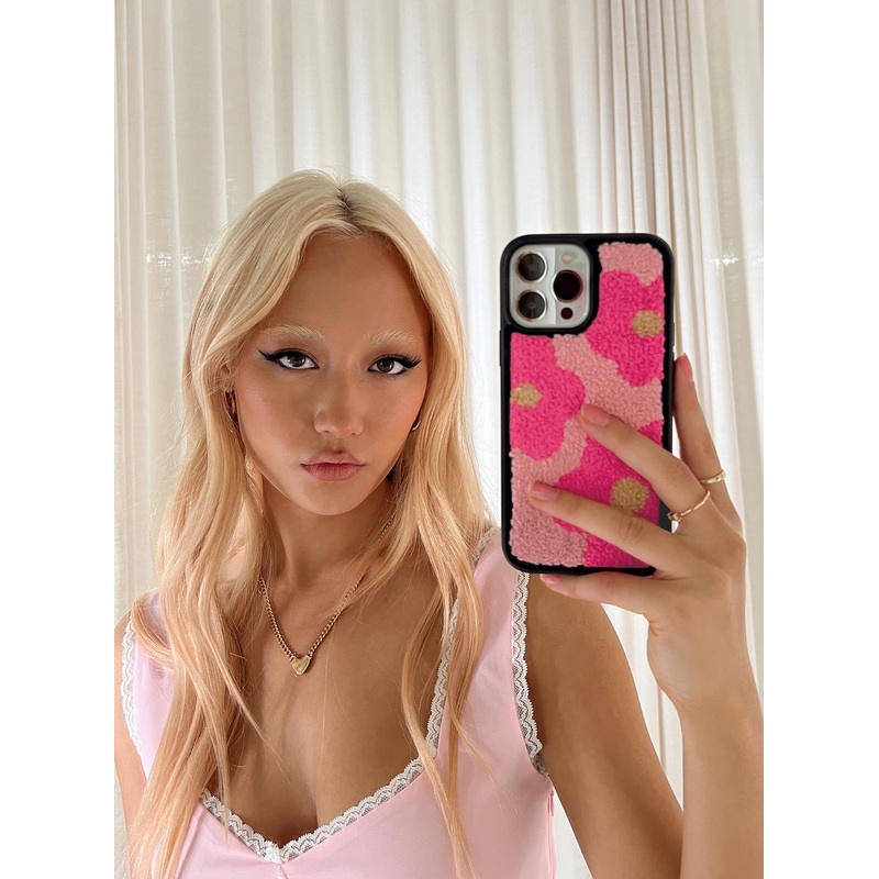 Klova Textured iPhone Case Pink