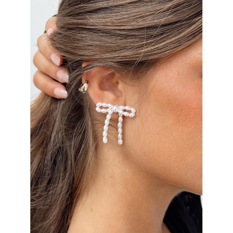Hazal Earrings Pearl