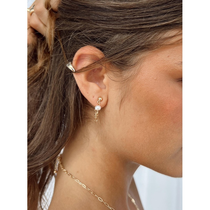 Scarvo Pearl Earrings Gold