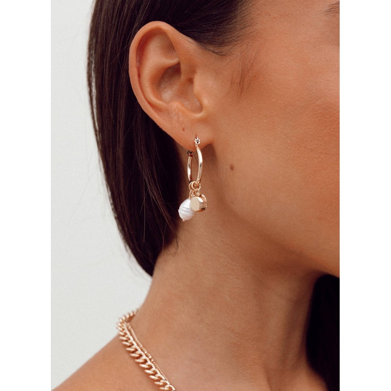 Rani Earrings Gold