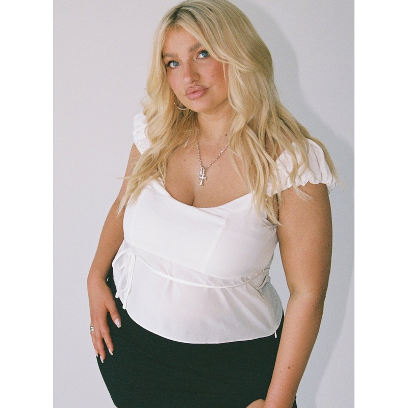 Seacrest Top White Curve
