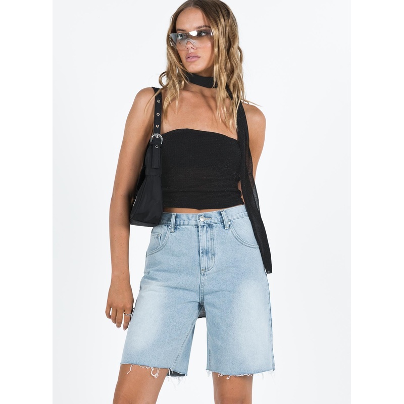 Get It Shorts Light Wash Denim