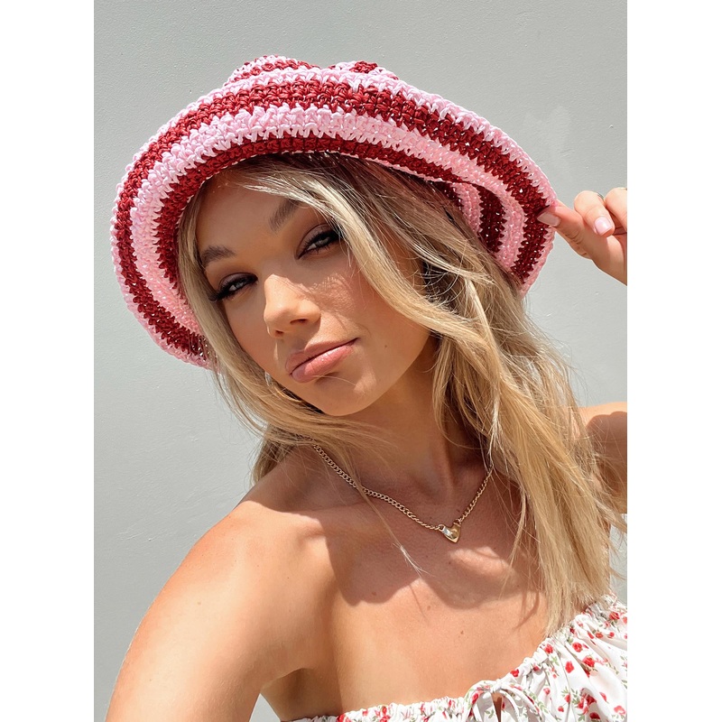 Janea Bucket Hat Red