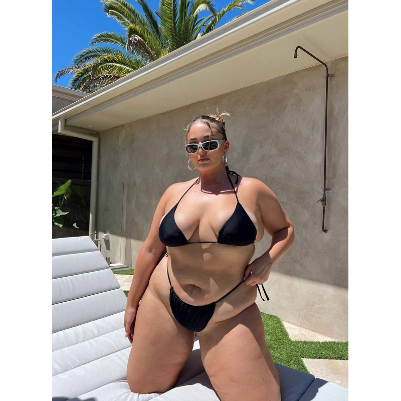 Jenner Bikini Bottoms Black Curve