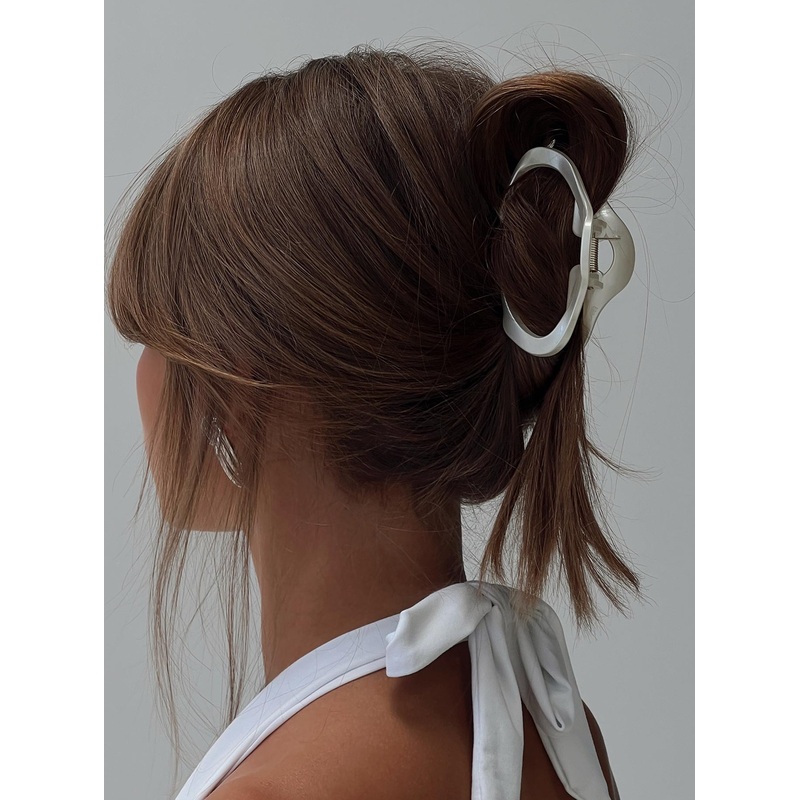 Take It Off Hair Clip Pearl