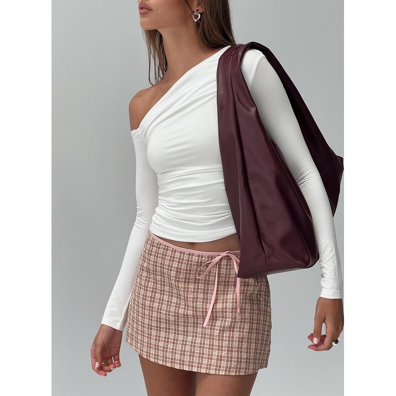 Korren Low Rise Skort Pink
