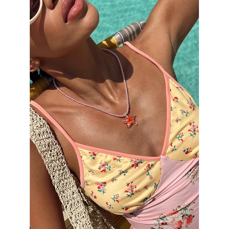 Clear The Air Necklace Pink