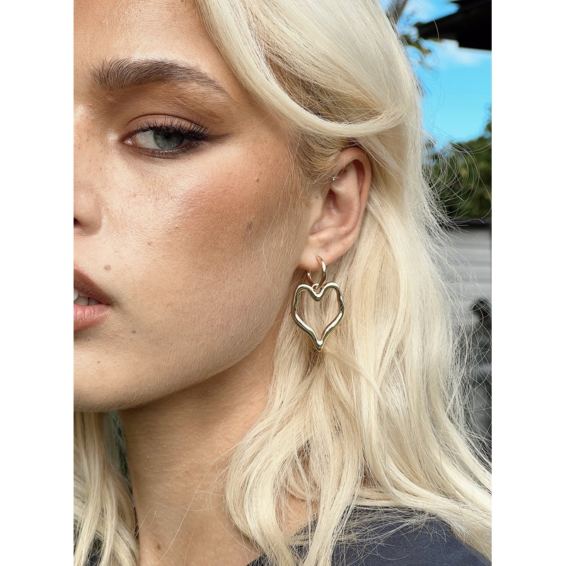 Guava Earrings Gold