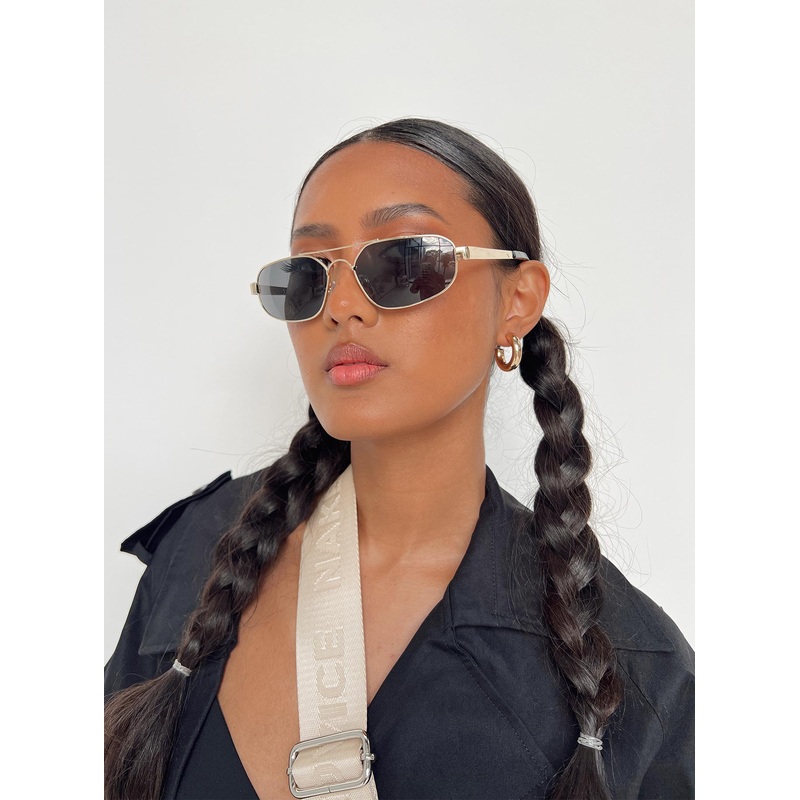 Nena Sunglasses Gold / Black