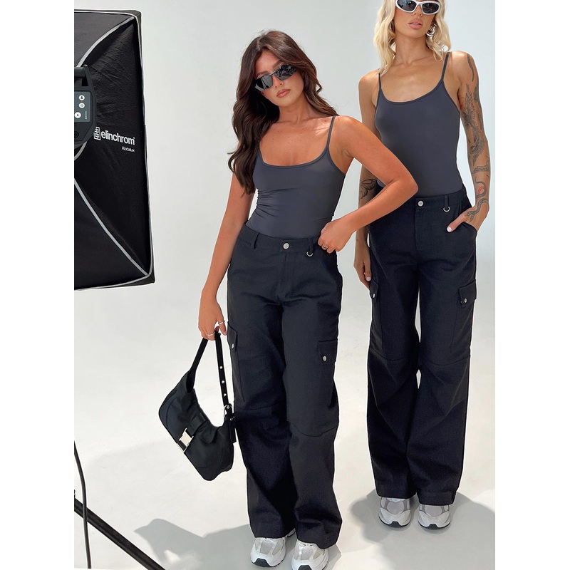 Fallout Mid Rise Cargo Pants Black Petite