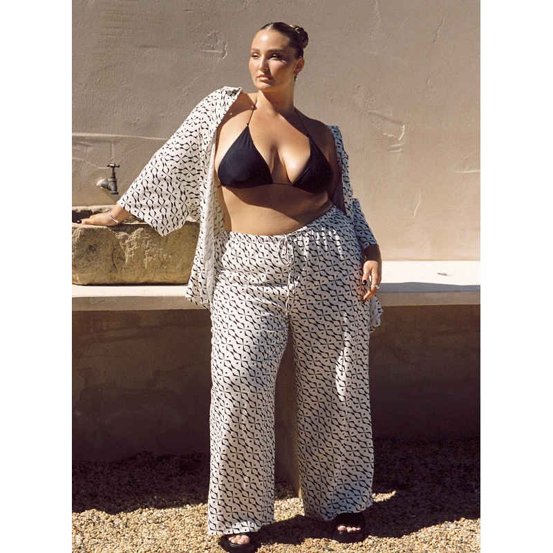 Zodiac Linen Blend Pants Black / White Curve