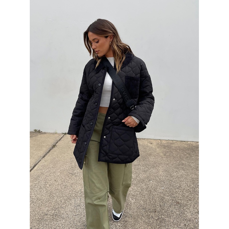 Camari Quilter Jacket Black
