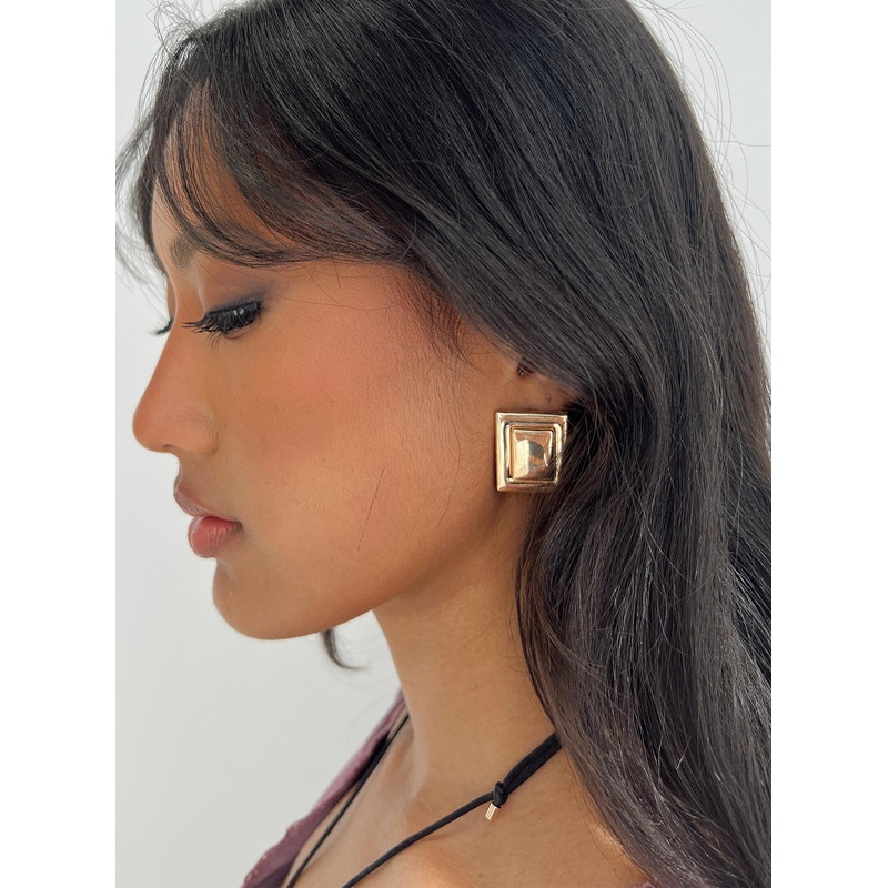 Ameera Earrings Gold