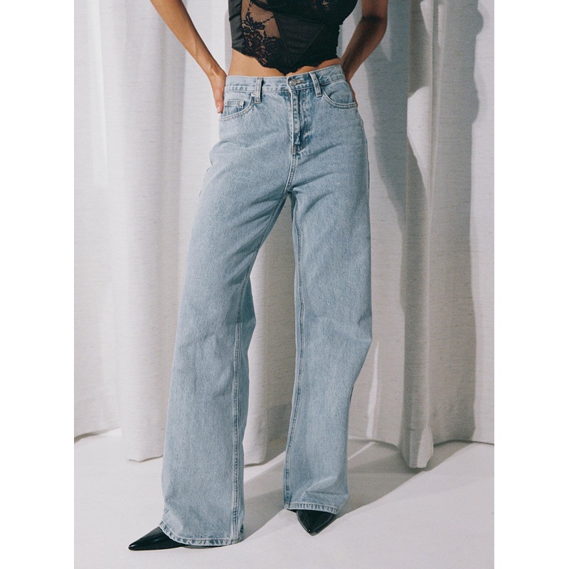Maple Flare Jean Light Wash Denim