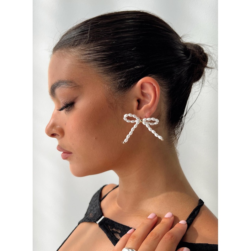 4eva Earrings Pearl