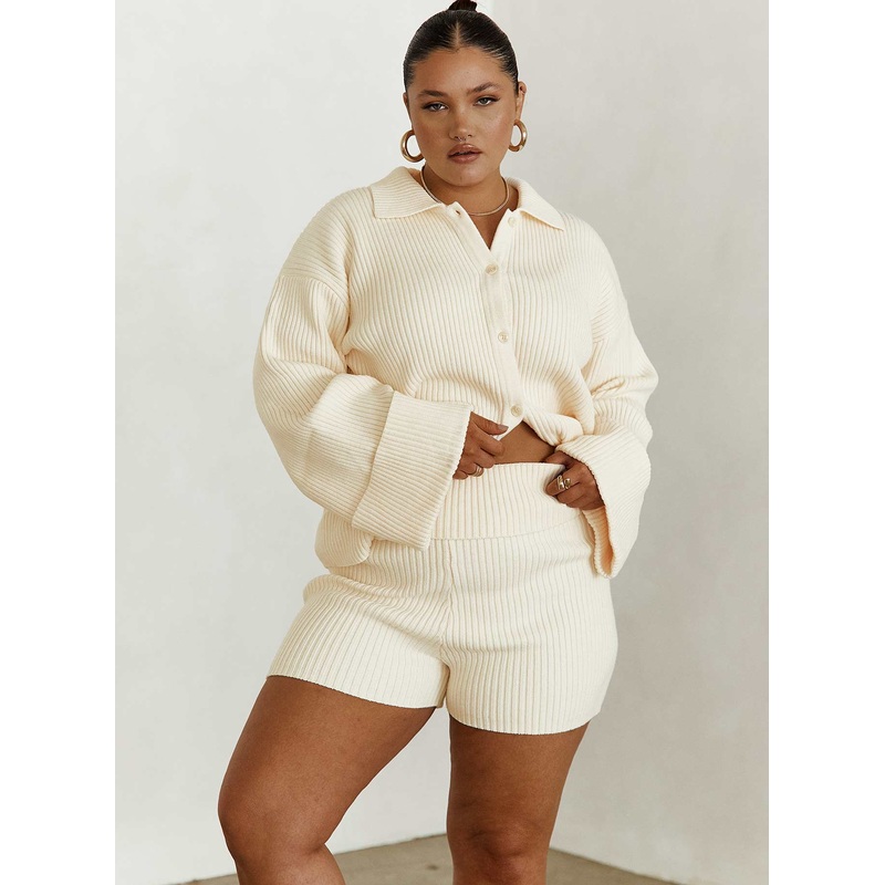 Jadri Knit Shorts Cream Curve