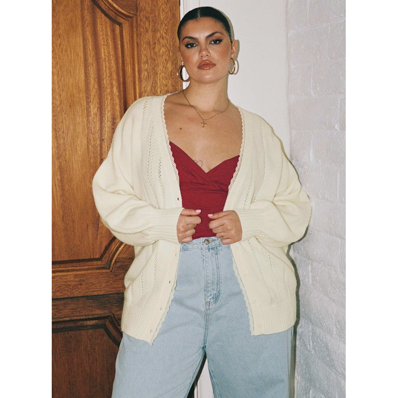 Oakleigh Cardigan Cream Curve
