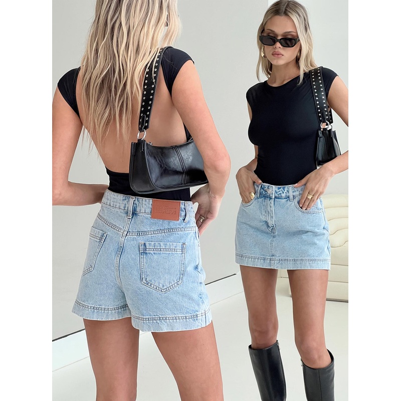 Gazelle Denim Skort Light Wash