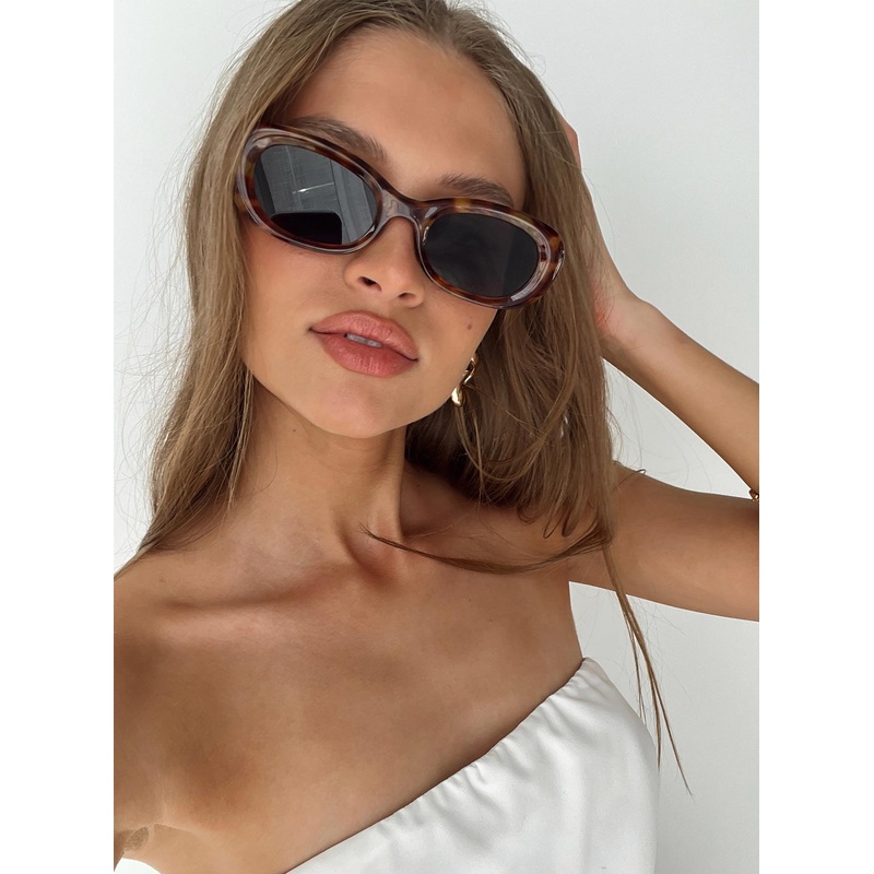 Calianna Sunglasses Brown Tort