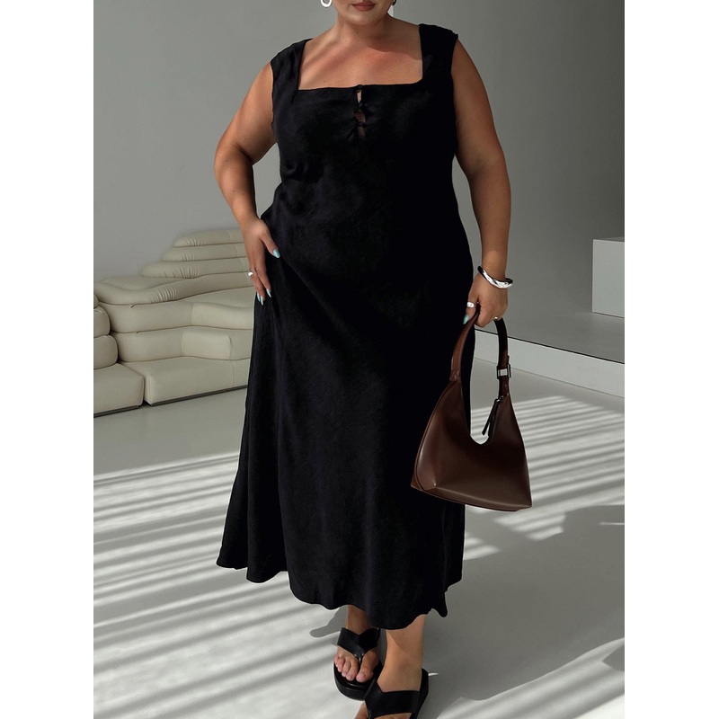 Chosen Girl Linen Blend Maxi Dress Black Curve