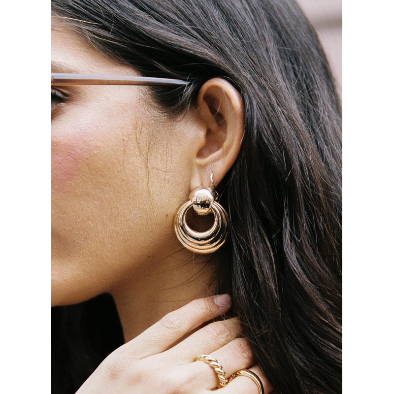 Time Goes By Earrings Gold