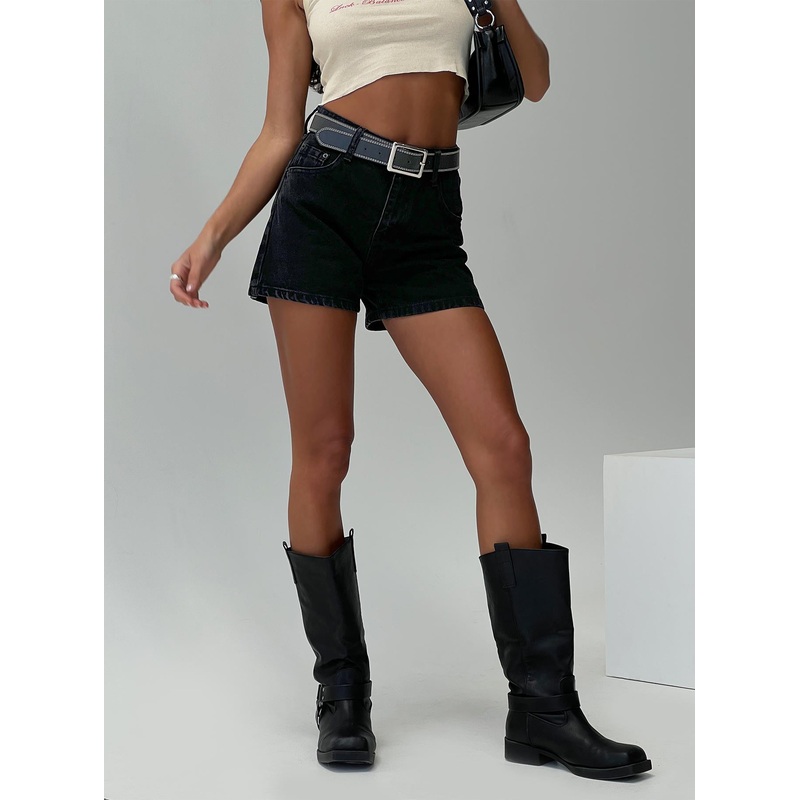 Saldana Shorts Washed Black Denim