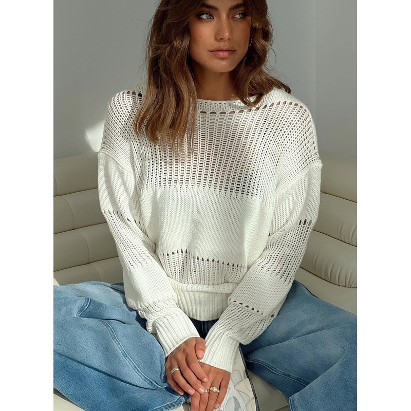 Throw On Sweater Cream