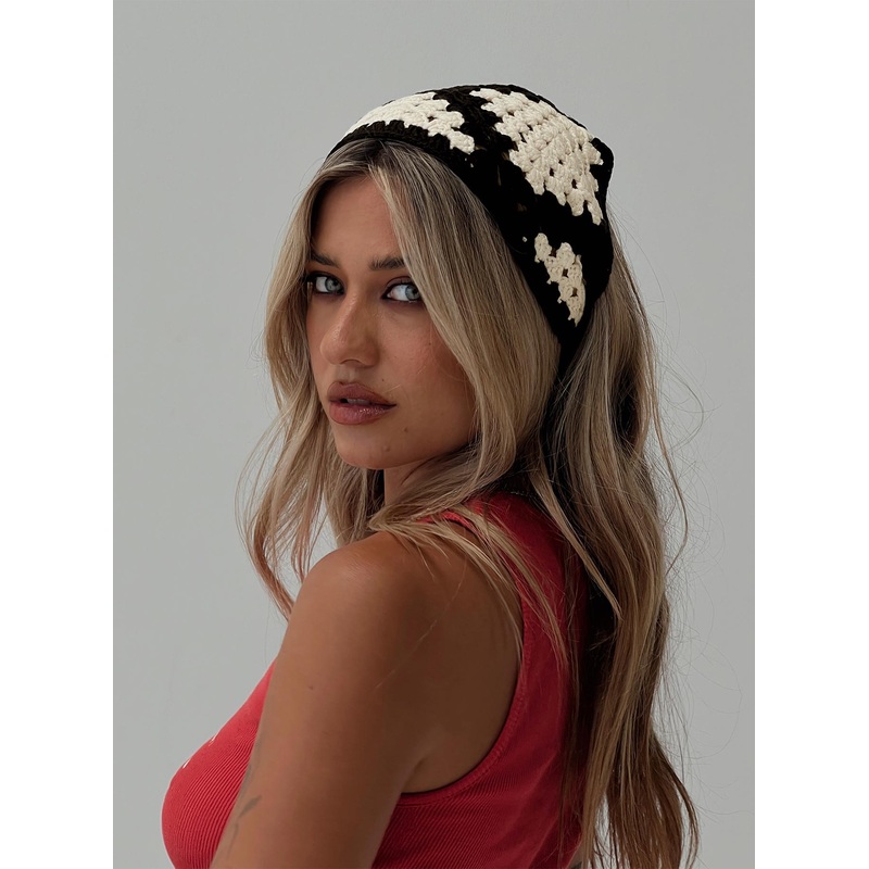 Scheana Crochet Headband Black / Cream
