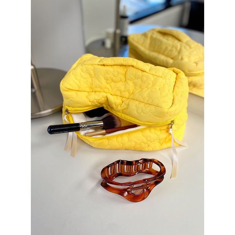 Younger Now Pouch Yellow