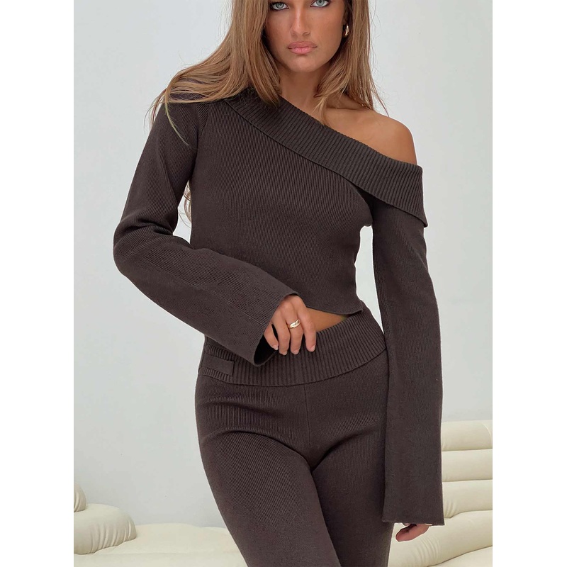 Sina Off The Shoulder Top Chocolate Tall