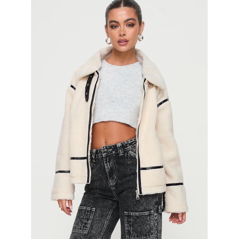 Lumanara Shearling Jacket Cream