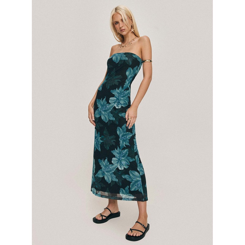 Celik Maxi Dress Black / Blue Floral